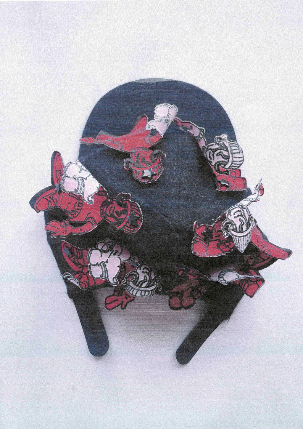 EXPERIMENTAL Magnolia Characters Black Cap