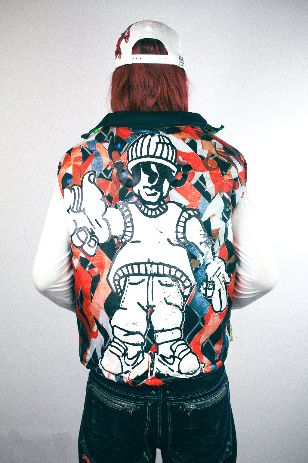 RUNWAY PIECE - Sleeveless camo jacket