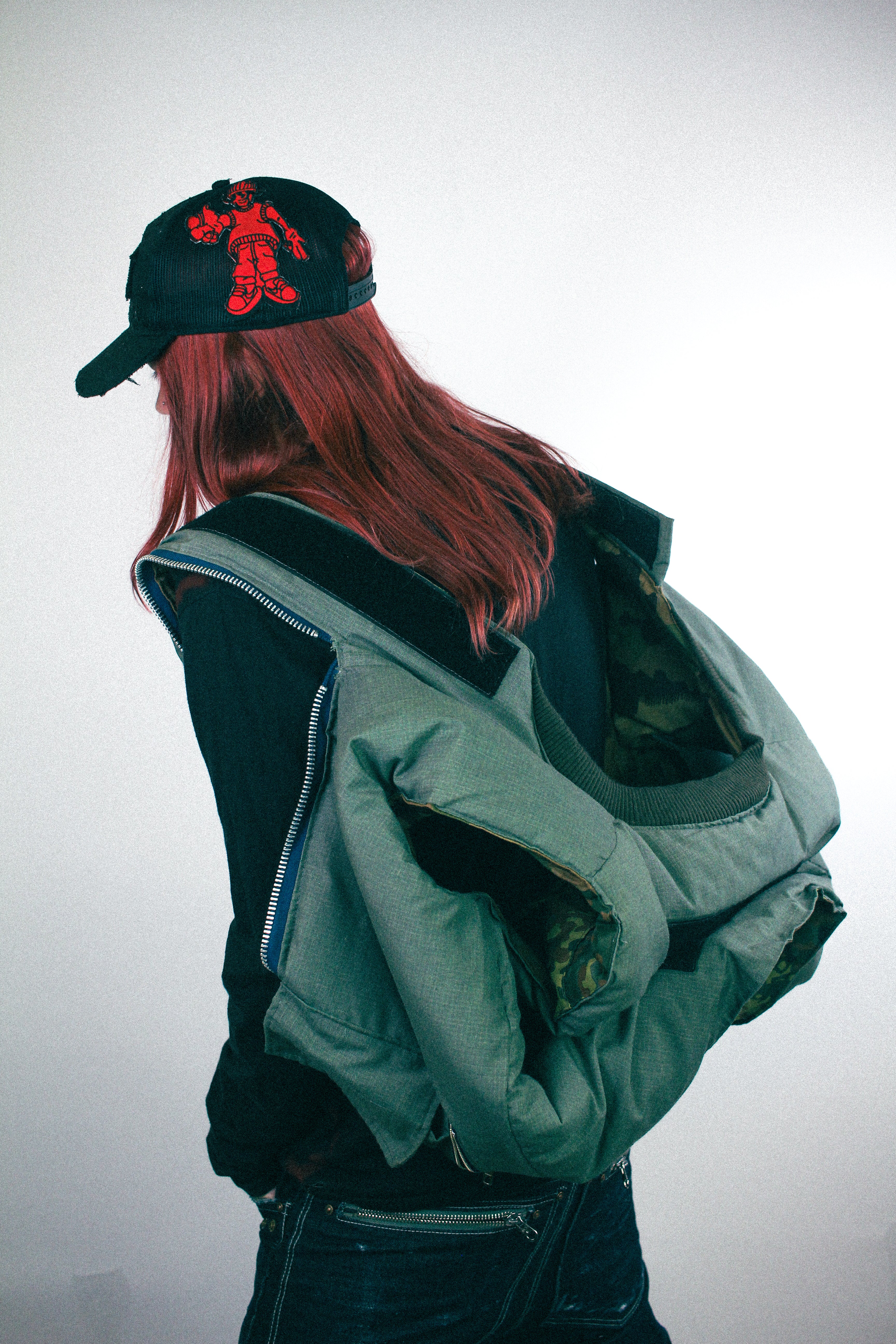 RUNWAY PIECE - Technical sleeveless jacket