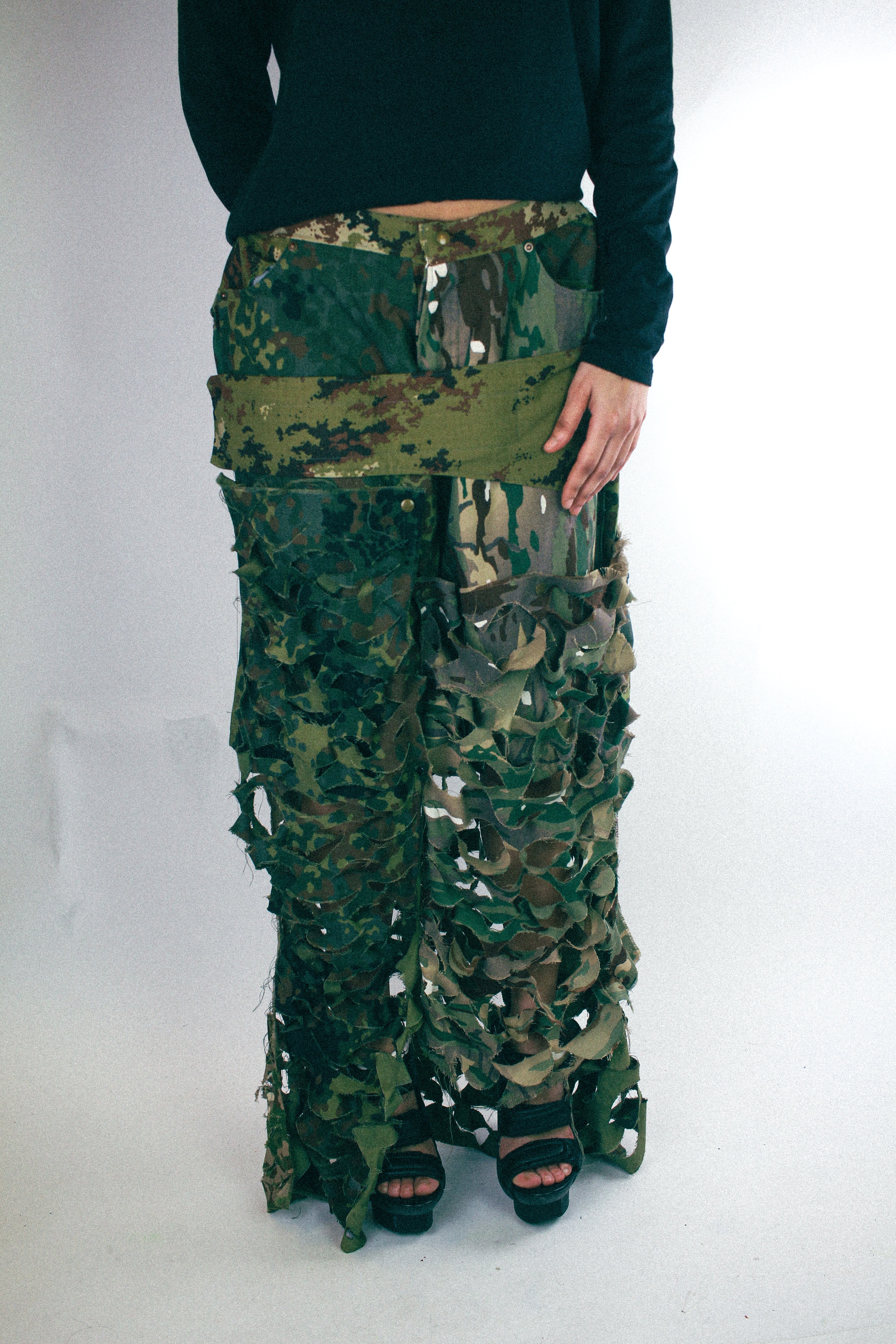 RUNWAY PIECE - Camo skirt