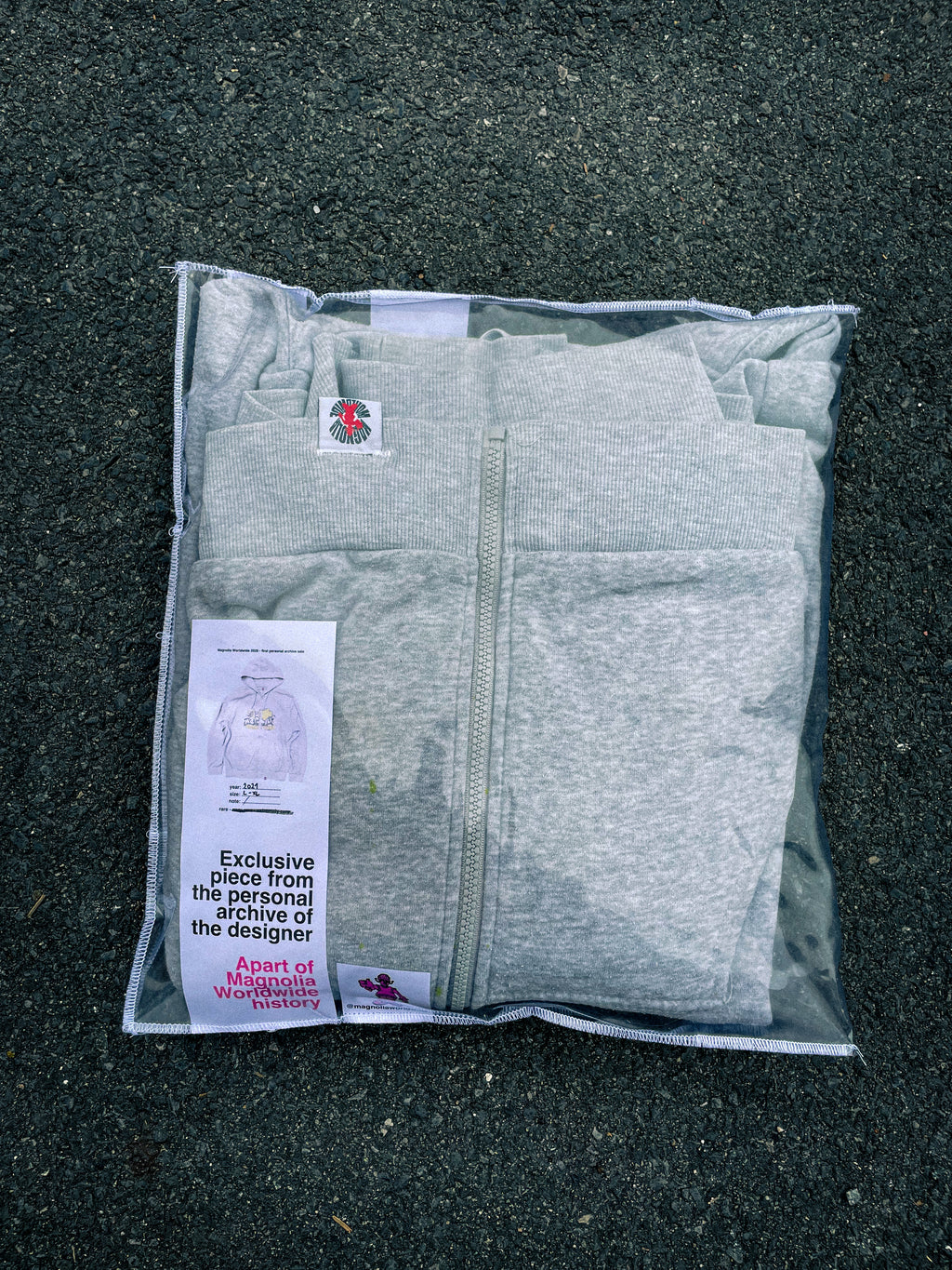 SEALED PERSONAL ARCHIVE 02