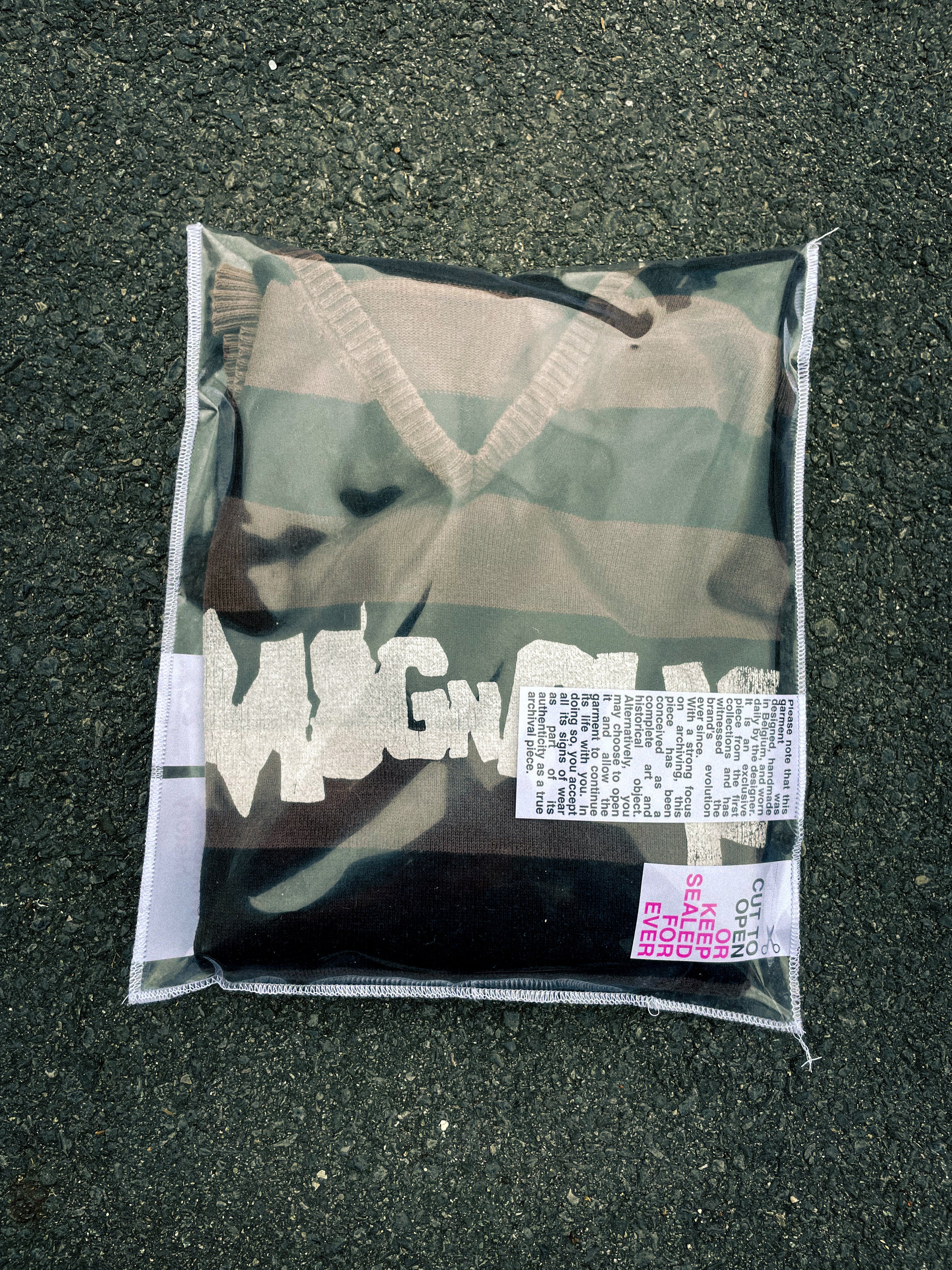SEALED PERSONAL ARCHIVE 03
