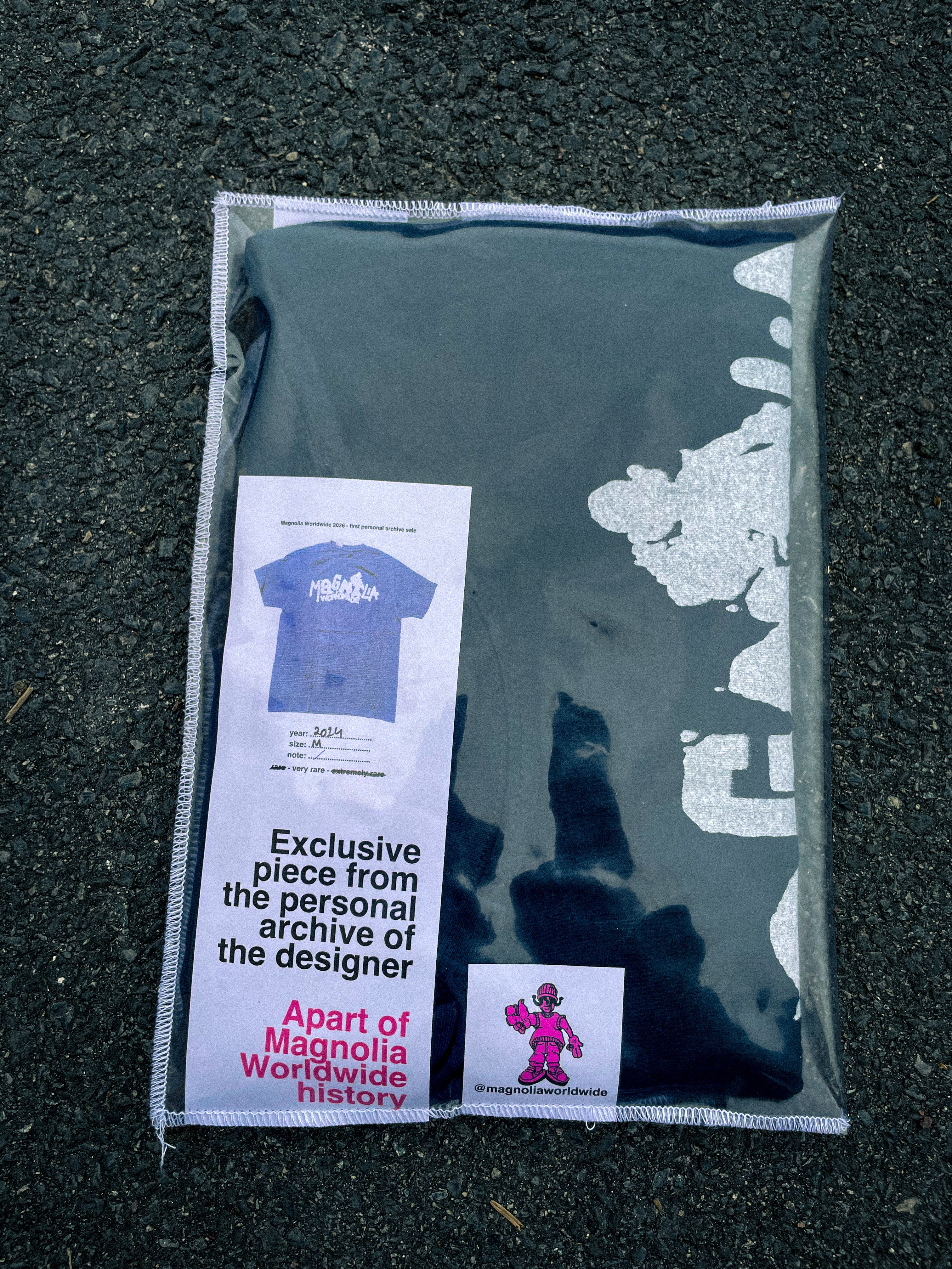 SEALED PERSONAL ARCHIVE 09