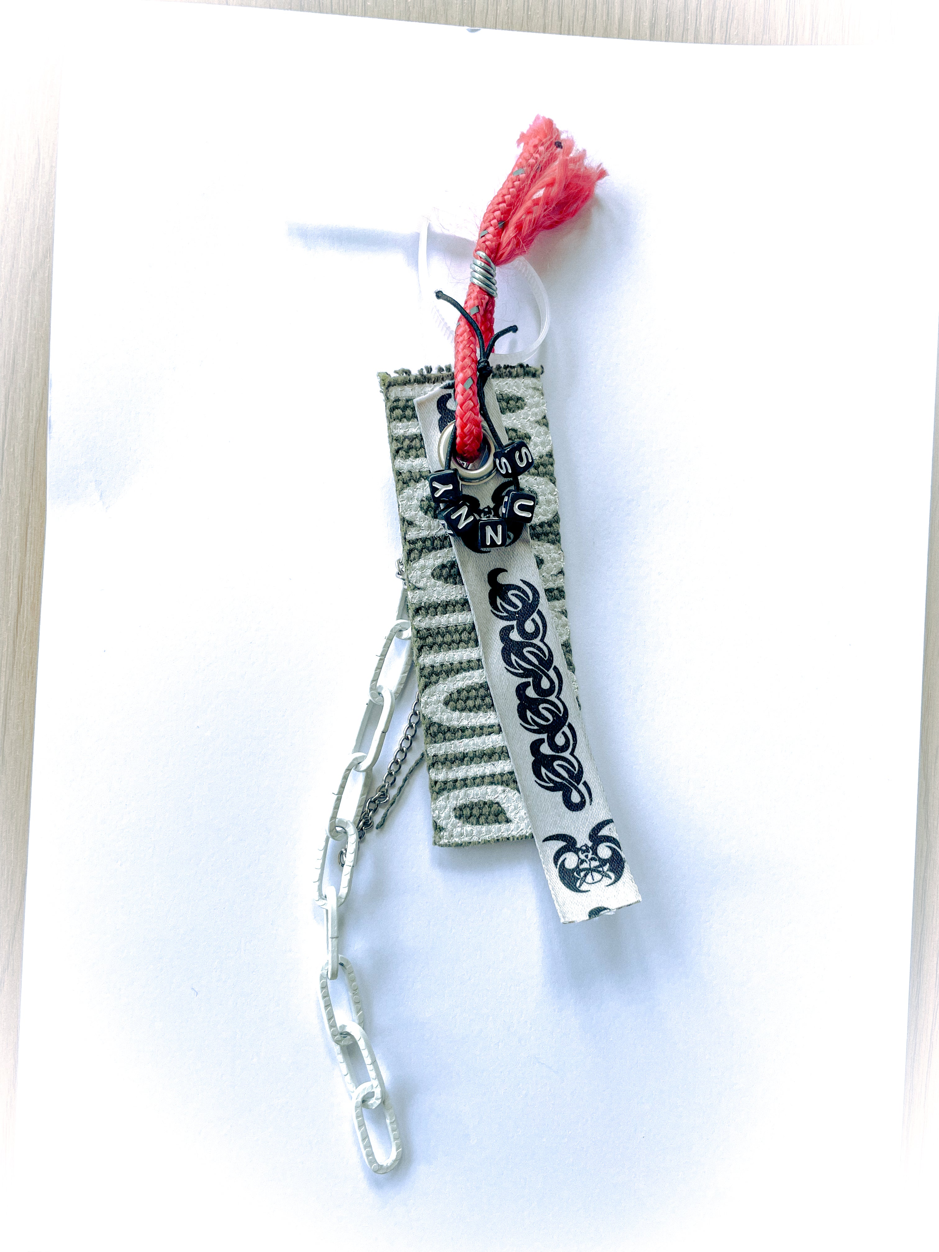 KEYCHAIN (1/5)