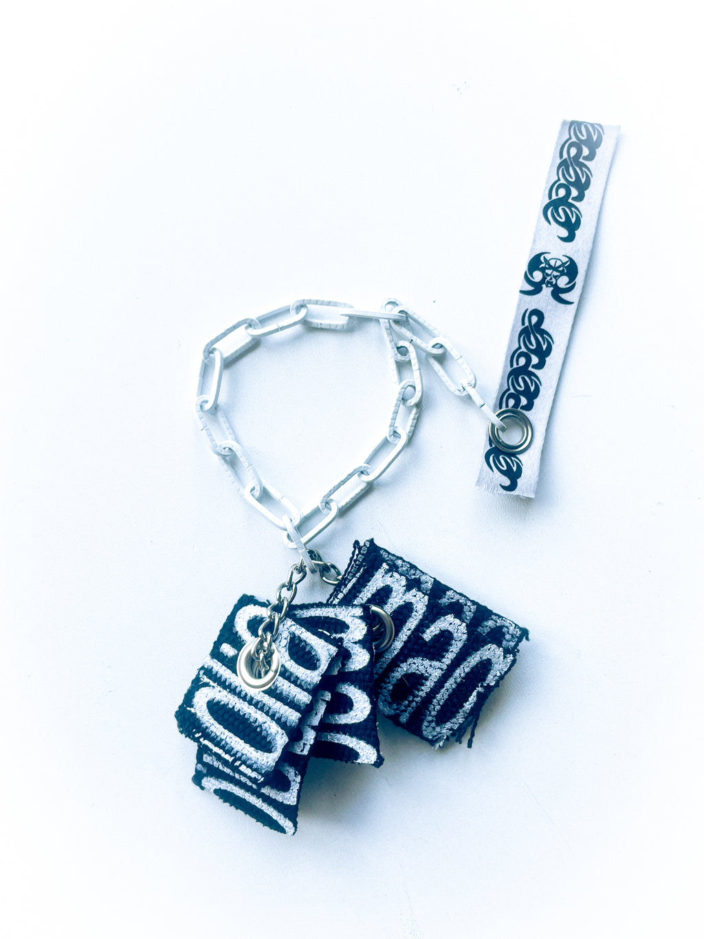 BRACELET (1/1)