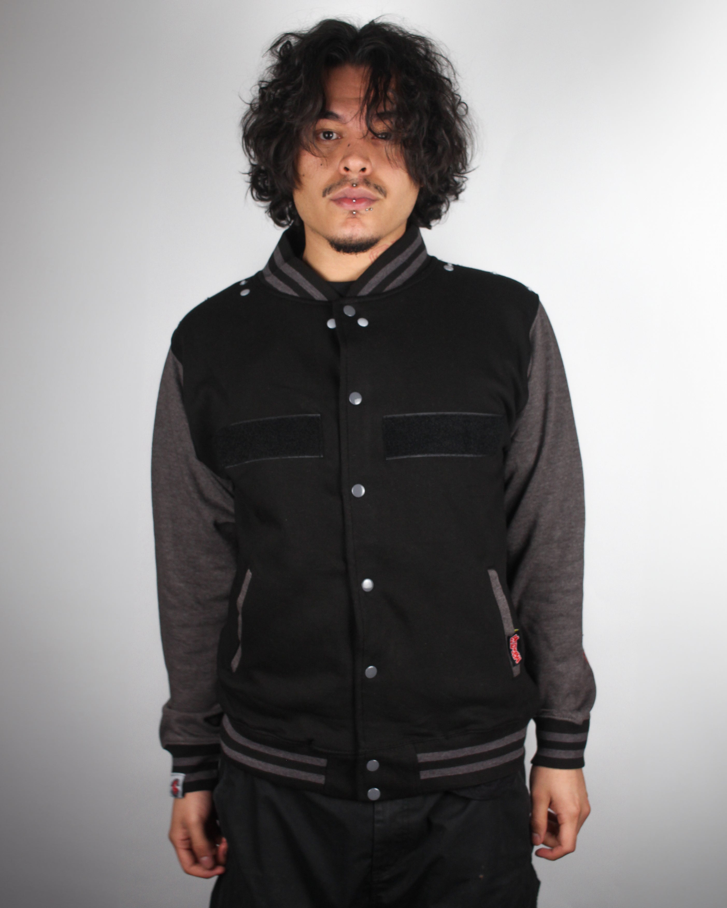 (DELUXE PACK) varsity hoodie  - grey & black