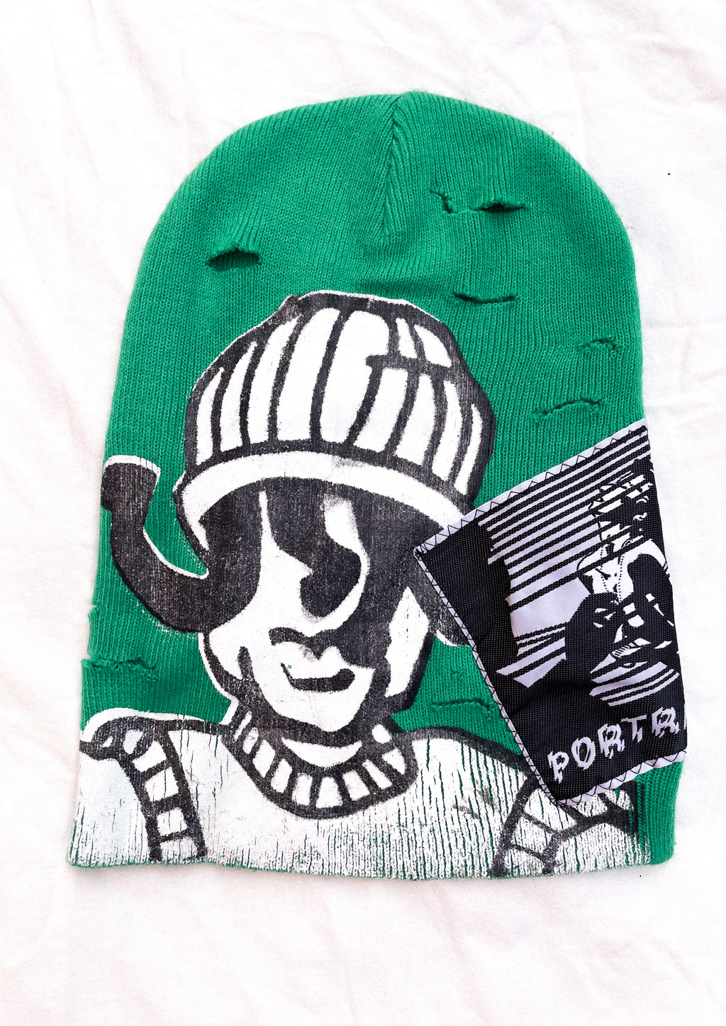 Green beanie (1/1)