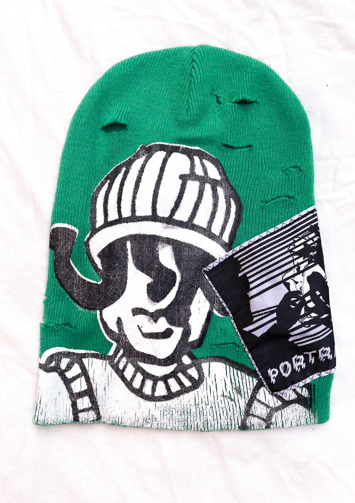 Green beanie (1/1)